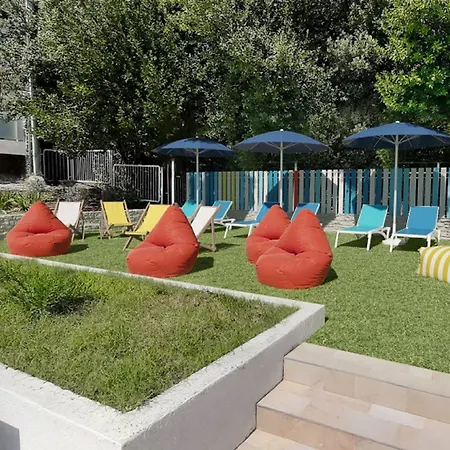 Miramar Sunny By Valamar Отель 3*