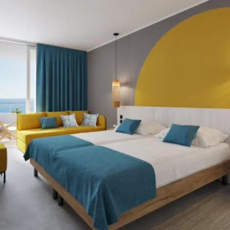 Miramar Sunny By Valamar Отель 3*