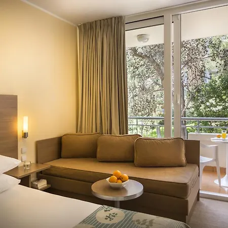 Miramar Sunny By Valamar Szálloda 3*